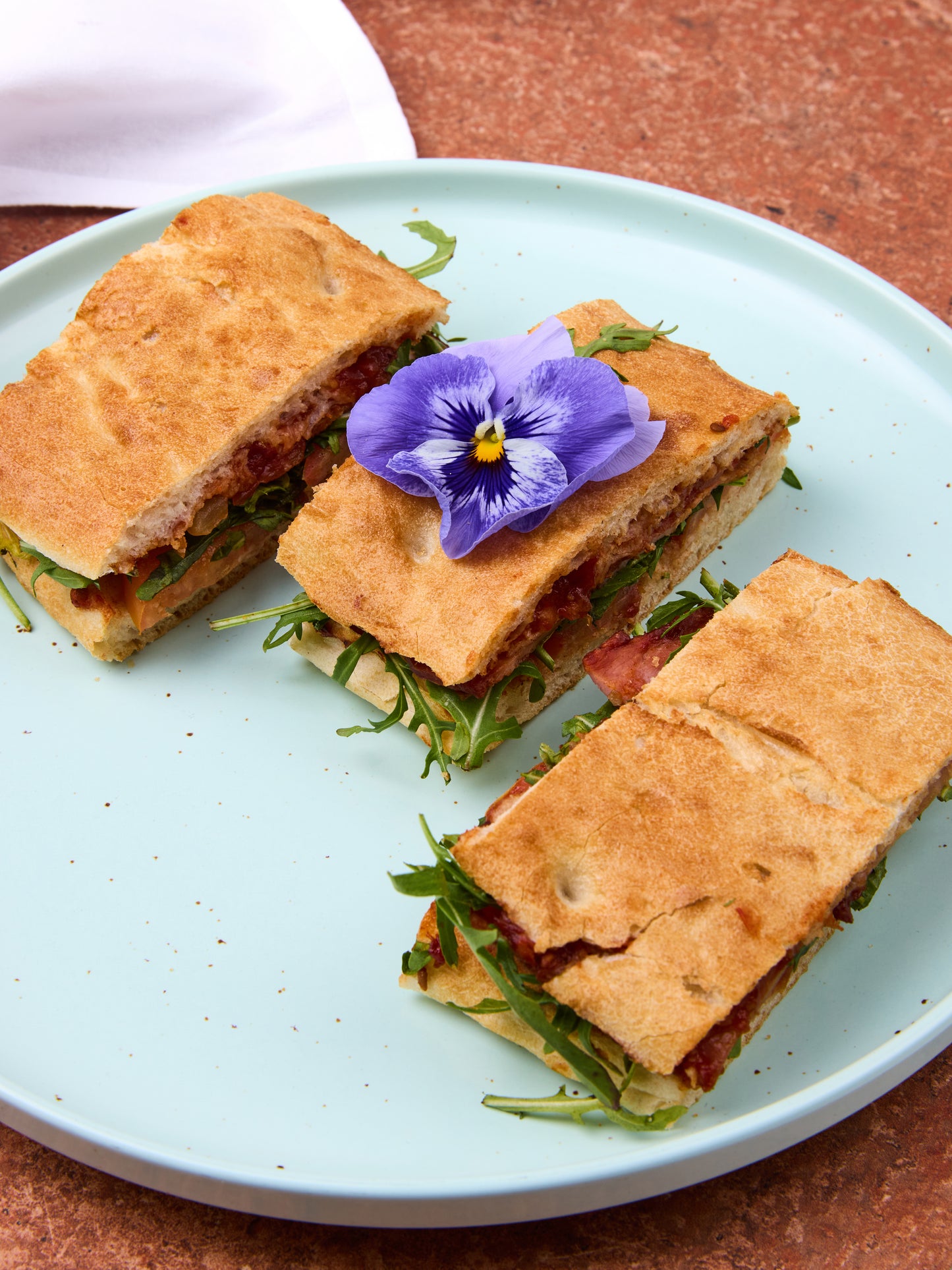 BLT: Turkish, bacon, lettuce, tomato & relish