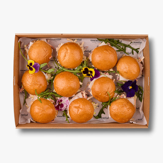 Smoked Turkey and Coleslaw slider, Granny smith, chipotle aioli, milk bun