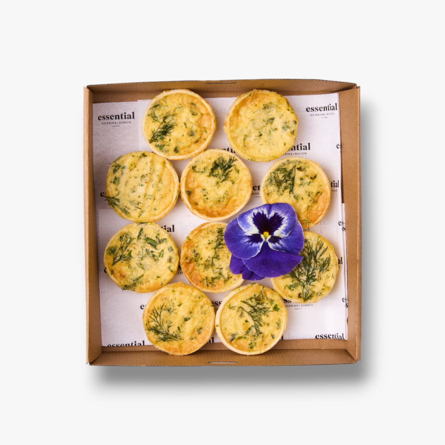 Quiche: Smoked salmon, caper, chervil